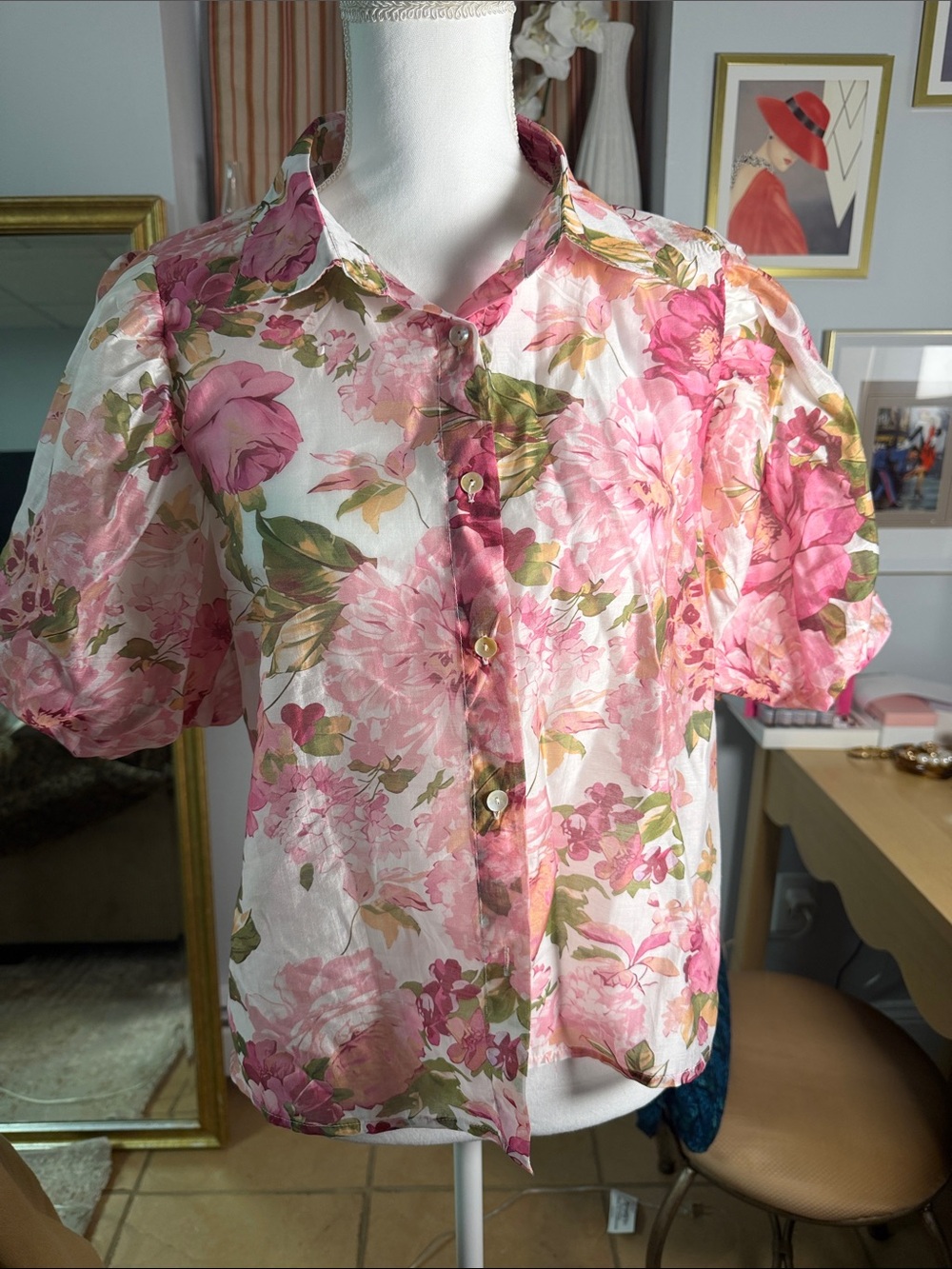 Pink Floral Puff Sleeve Button-Up Blouse